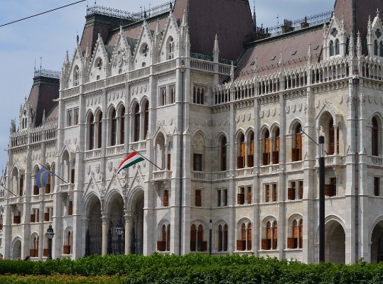 Tour de Budapest y parlamento húngaro: Sin colas